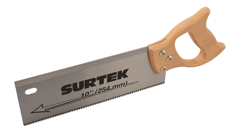 Serrucho con mango de madera de costilla de 10", Surtek