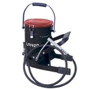 Inyector de grasa con cubeta de alta presión con pedal de 10 kg, 8,700 psi, Urrea