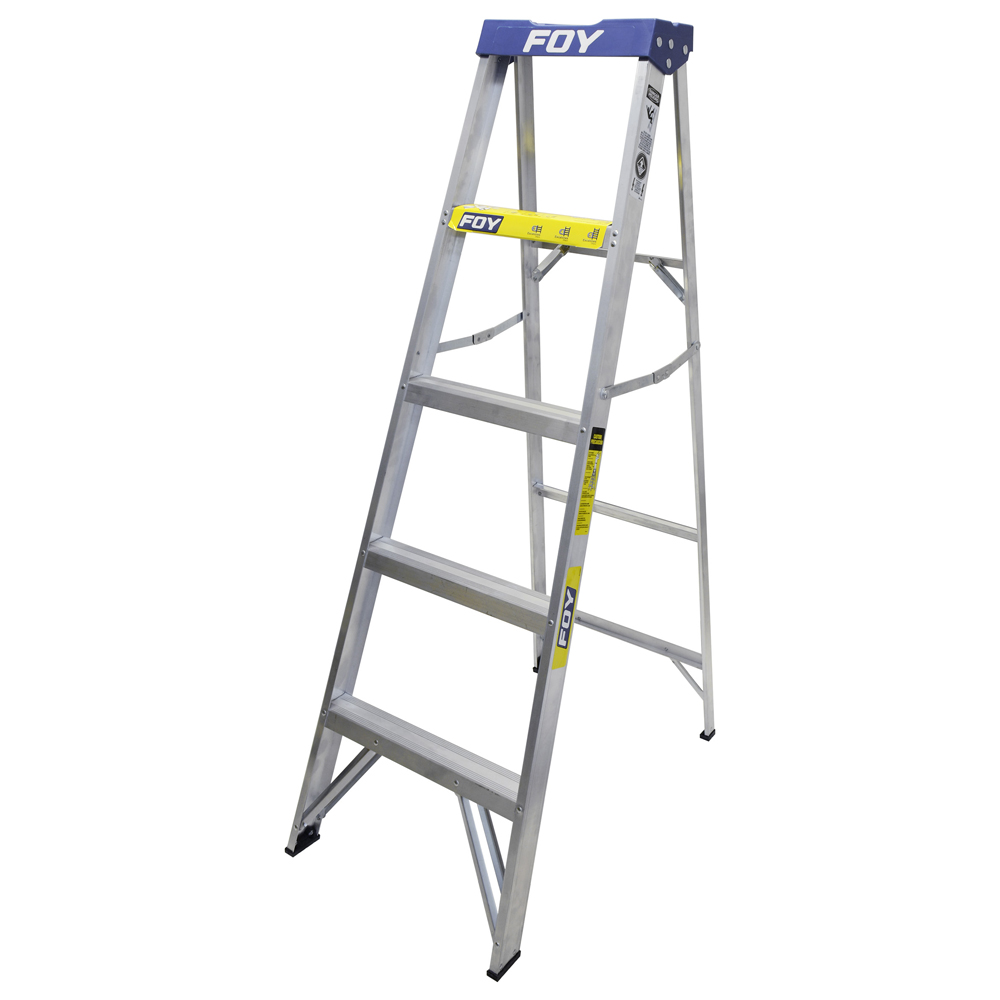 Escalera de tijera tipo 3 de aluminio y tapa plástica con 4 peldaños, Foy